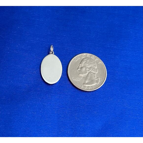 Sterling Silver Daisy Charm - Picture 4 of 4